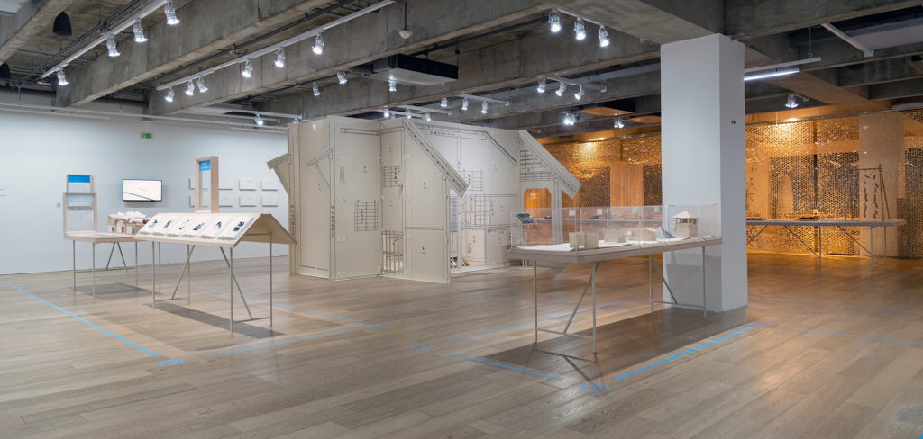 Windowology: New Architectural Views from Japan