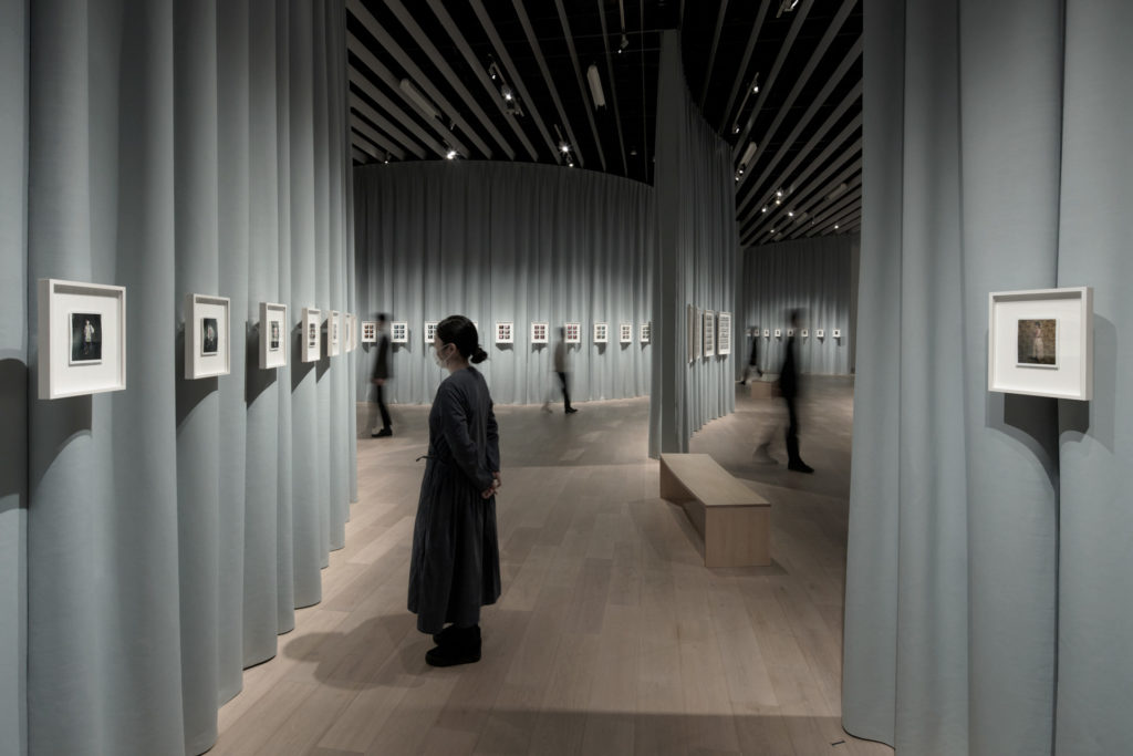 Morimura Yasumasa: My Self-Portraits as a Theater of Labyrinths