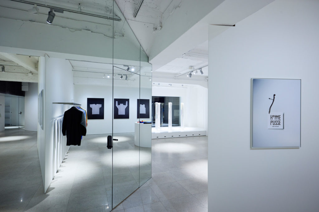 HOMME PLISSÉ ISSEY MIYAKE 「10 YEARS OF DESIGN AND MAKING」