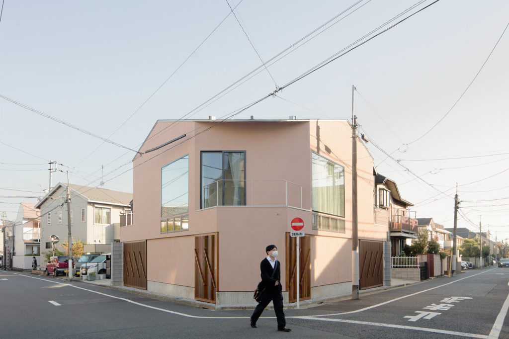 Around the Corner in Kugahara,